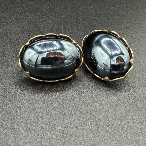 Vintage Mid-Century faux hematite, black cabochon Earrings Sarah Coventry - Picture 2 of 11